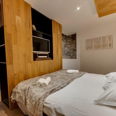 La Cour Filaterie - Suite Au D'Annecy Pdj En Option Exterior photo